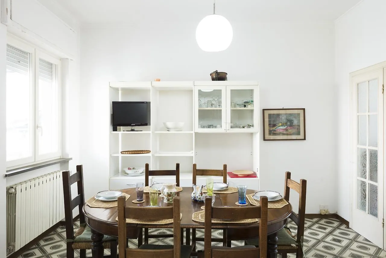 Casa Adriana Villa Lido di Camaiore Semesterbostad